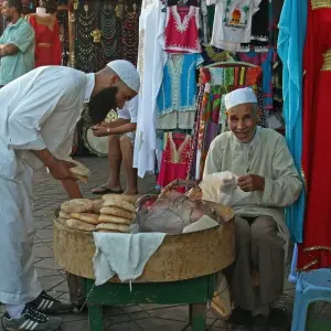 Explore Best of Morocco (Small Group) for 9 days with Eskapas and discover unforgettable experiences - Photo 9