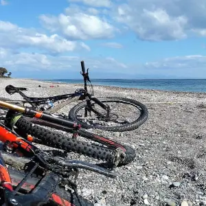 Explore E-MTB and Trekking - Sicily Explorer for 8 days with Etna Bike Tours and discover unforgettable experiences - Photo 6