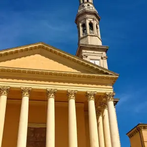 Explore Bolzano - Venice with charm 8/7 for 8 days with Eurobike and discover unforgettable experiences - Photo 3