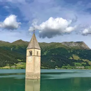 Explore Lake Reschen - Lake Garda 7/6 for 7 days with Eurobike and discover unforgettable experiences - Photo 5