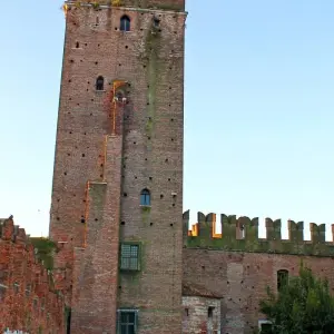 Explore Lake Reschen - Verona 9/8 for 9 days with Eurobike and discover unforgettable experiences - Photo 5