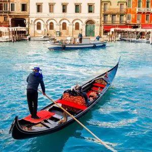 Explore From Bolzano to Venice: Wine. Palazzi. Gondoliers. for 8 days with Eurobike and discover unforgettable experiences - Photo 9