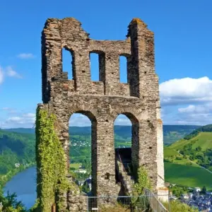 Explore Moselsteig Trail with Charm for 8 days with Eurohike and discover unforgettable experiences - Photo 2