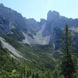 Explore Dachstein High Altitude Circular Path for 8 days with Eurohike and discover unforgettable experiences - Photo 5