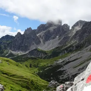 Explore Dachstein High Altitude Circular Path for 8 days with Eurohike and discover unforgettable experiences - Photo 8