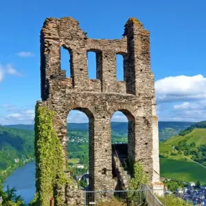 Explore Best of Moselsteig for 8 days with Eurohike and discover unforgettable experiences - Photo 2