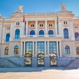 Explore Switzerland for 8 days with Europamundo and discover unforgettable experiences - Photo 2