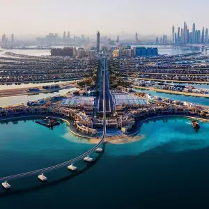 Explore Qatar, Dubai, and the United Arab Emirates for 9 days with Europamundo and discover unforgettable experiences - Photo 5