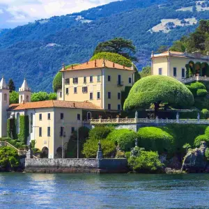 Explore Alps and Lakes Premium Group | 1 Week for 9 days with Euroventure Travel and discover unforgettable experiences - Photo 4