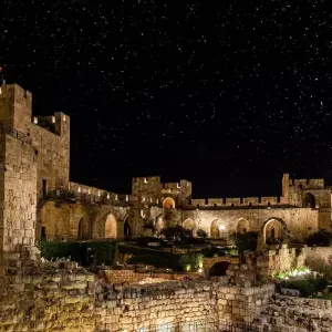 Explore All Jerusalem, Jordan and Egypt by land for 21 days with Europamundo and discover unforgettable experiences - Photo 2