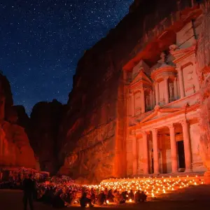 Explore Contrasts of Arabia, Jordan, Cairo and Alexandria for 11 days with Europamundo and discover unforgettable experiences - Photo 2