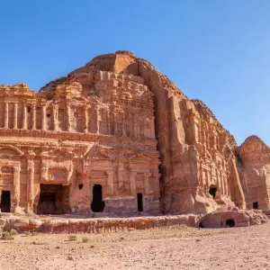 Explore Contrasts of Arabia, Jordan, Cairo and Alexandria for 11 days with Europamundo and discover unforgettable experiences - Photo 4