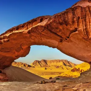 Explore Contrasts of Arabia, Jordan, Cairo and Alexandria for 11 days with Europamundo and discover unforgettable experiences - Photo 5