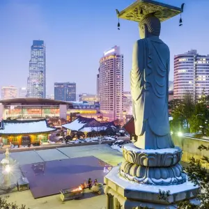 Explore Essential Korea for 6 days with Europamundo and discover unforgettable experiences - Photo 7