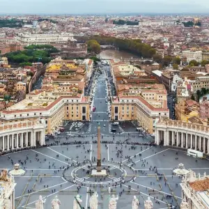 Explore Genuine Europe for 12 days with Europamundo and discover unforgettable experiences - Photo 3