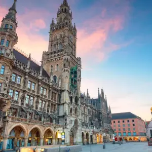 Explore Europe: from North to South and Paris for 17 days with Europamundo and discover unforgettable experiences - Photo 5