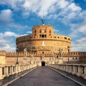 Explore In the heart of Italy for 9 days with Europamundo and discover unforgettable experiences - Photo 2