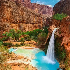 Explore Trek America: Canyons & National Parks for 11 days with Exodus Adventure Travels and discover unforgettable experiences - Photo 3