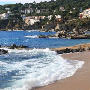 Explore Classic Catalan Cycling for 9 days with Exodus Adventure Travels and discover unforgettable experiences - Photo 4