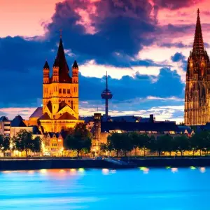 Explore European Charm for 9 days with Europamundo and discover unforgettable experiences - Photo 2