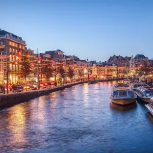 Explore Europe Taster Christmas for 7 days with Expat Explore Travel and discover unforgettable experiences - Photo 4