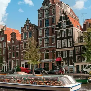Explore Prague to Berlin for 8 days with Europamundo and discover unforgettable experiences - Photo 8