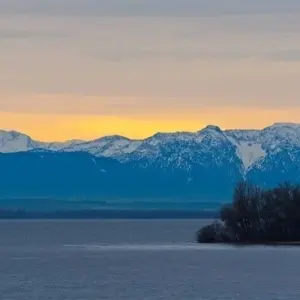 Explore Munich Lakes Tour - Lake Magic on the Edge of the Alps with Luggage Transfer for 9 days with Feuer und Eis Touristik and discover unforgettable experiences - Photo 2