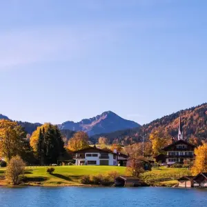 Explore Munich Lakes Tour - Lake Magic on the Edge of the Alps with Luggage Transfer for 9 days with Feuer und Eis Touristik and discover unforgettable experiences - Photo 9