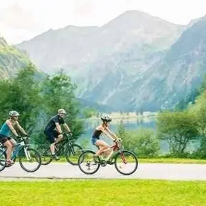 Explore Munich - Kitzbühel for 6 days with Feuer und Eis Touristik and discover unforgettable experiences - Photo 2