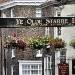 Explore Best of Britain Private Tour for 10 days with Firebird Tours and discover unforgettable experiences - Photo 4