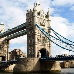 Explore Best of Britain Private Tour for 10 days with Firebird Tours and discover unforgettable experiences - Photo 9