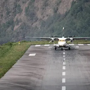 Explore EBC trek and helicopter for 13 days with Follow Alice and discover unforgettable experiences - Photo 3