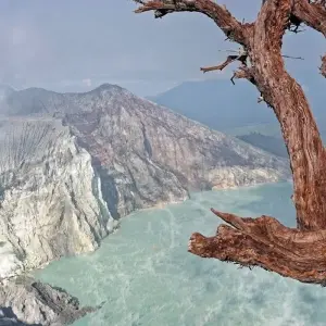 Explore Mount Ijen: Electric Blue Fire Tour for 2 days with ForeverVacation and discover unforgettable experiences - Photo 7