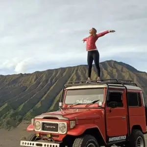 Explore Volcano Adventure: A Trek to Mount Ijen & Mount Bromo (Private & All-inclusive) for 3 days with ForeverVacation and discover unforgettable experiences - Photo 9