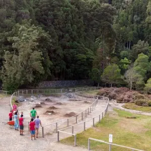 Explore São Miguel Soft Hiking for 7 days with Futurismo Azores Adventures and discover unforgettable experiences - Photo 8