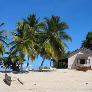 Explore Highlights of Madagascar for 14 days with G Adventures and discover unforgettable experiences - Photo 2