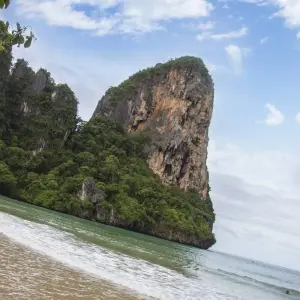 Explore Bangkok to Kuta: Summits & Sunsets for 27 days with G Adventures and discover unforgettable experiences - Photo 7