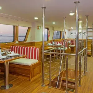 Explore Koln Tourist Superior Yacht - 8 Days for 8 days with GUIDEcuador Travel and discover unforgettable experiences - Photo 9