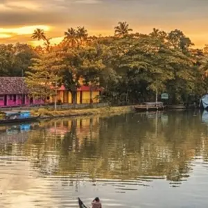 Explore 16 Days Golden Triangle Tour with South India and Backwaters for 16 days with Ghum India Ghum and discover unforgettable experiences - Photo 8