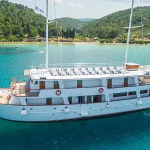 Explore 5-day Dubrovnik to Split one-way cruise - Premier Plus boat, 30-49s for 5 days with Go Croatia Sail and discover unforgettable experiences - Photo 10