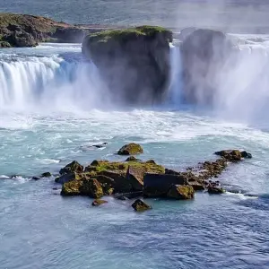 Explore Gems of Iceland with Northern Lights for 6 days with Globus and discover unforgettable experiences - Photo 3