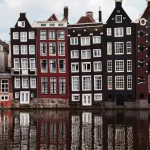 Explore European Sampler for 9 days with Globus and discover unforgettable experiences - Photo 4
