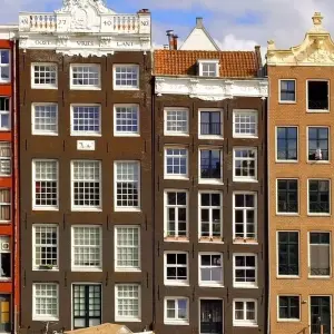 Explore European Tapestry with London for 16 days with Globus and discover unforgettable experiences - Photo 2