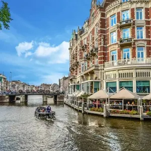 Explore European Tapestry with London for 16 days with Globus and discover unforgettable experiences - Photo 8