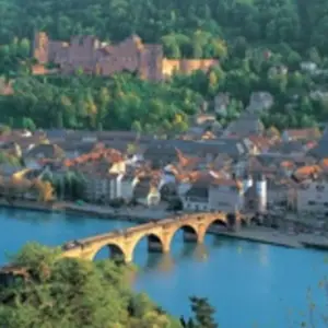 Explore European Tapestry with London for 16 days with Globus and discover unforgettable experiences - Photo 9