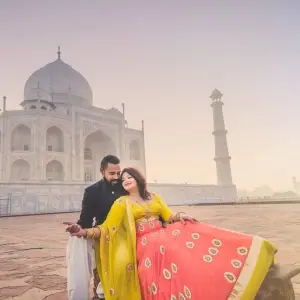 Explore Mercedes Majesty: Luxury Day Tour to the Taj Mahal from Delhi for 1 days with Golden Triangle Tours Of India and discover unforgettable experiences - Photo 2