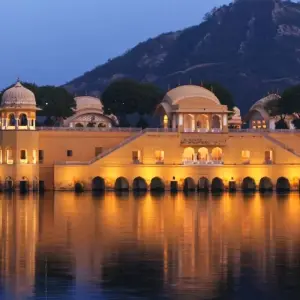 Explore Palaces & Forts: Exclusive Jaipur City Expedition from Delhi for 1 days with Golden Triangle Tours Of India and discover unforgettable experiences - Photo 4