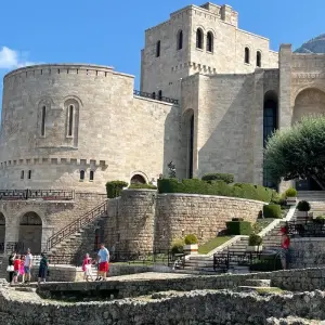 Explore Albania: North to South for 9 days with Good Albania and discover unforgettable experiences - Photo 3