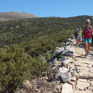 Explore Sifnos, Milos and Kimolos : Cyclades dream - Guided hike for 10 days with Grand Angle  and discover unforgettable experiences - Photo 4