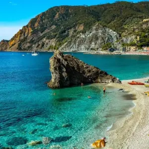 Explore Cinque Terre - Fishing Villages and Terraced Vineyards Hike Self-Guided for 9 days with Grand Angle  and discover unforgettable experiences - Photo 10